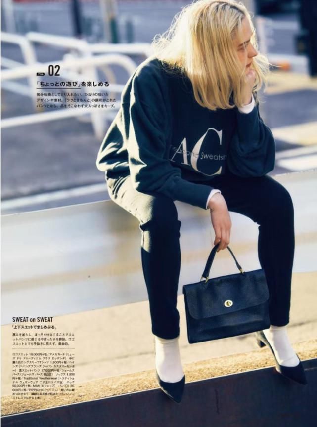 谁说早春不能穿黑色，选好单品会搭配，让你变身穿搭实力派