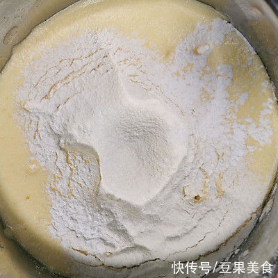 初冬小点心——低油红枣核桃蛋糕(老式枣糕)