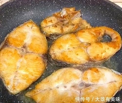 入春后,这鱼再贵也要买,孩子常吃健壮骨骼保护视力,比钙片强!