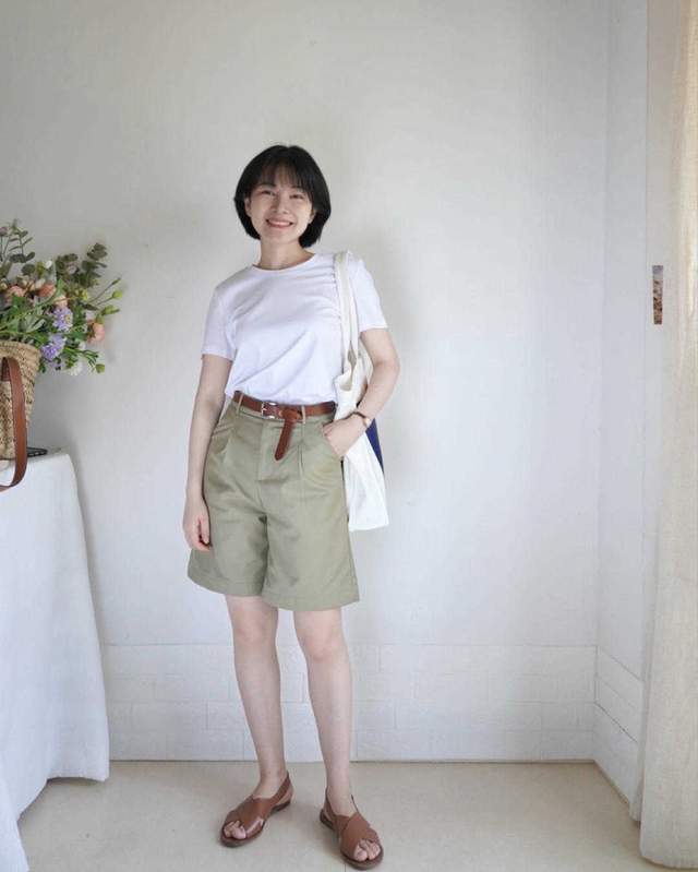 小白|白色衬衫的“高级穿搭”,搭配西装裤干练精致,职场圈里yyds