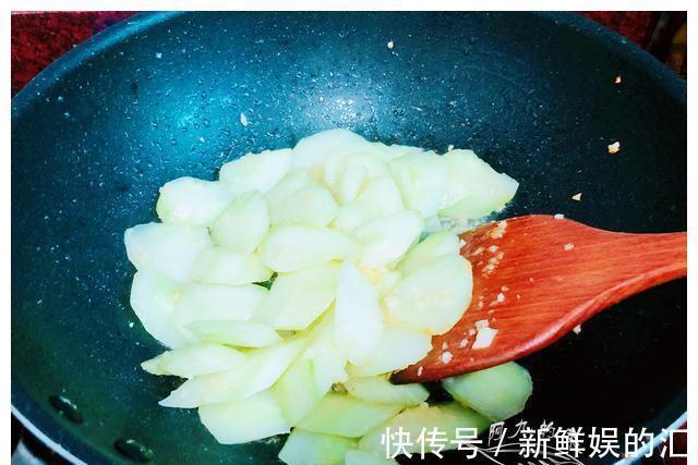 阿九|建议:不管有钱没钱,每周多给孩子吃几次这菜,孩子头脑更聪明