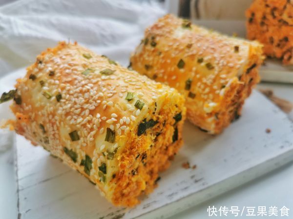 美味|香葱肉松面包卷这样做，营养又美味