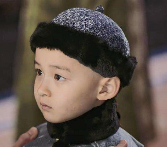 无缘|他因身体原因无缘皇位,却活成了小说男主的样子