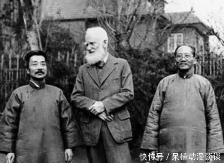 呆滞|历史书上看不到的老照片，图四抽鸦片的女人，表情呆滞，颓废至极