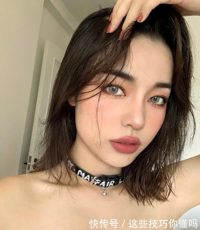 断货王 2021口红别再涂红棕色了,今年流行奶棕色,显白高级又优雅!