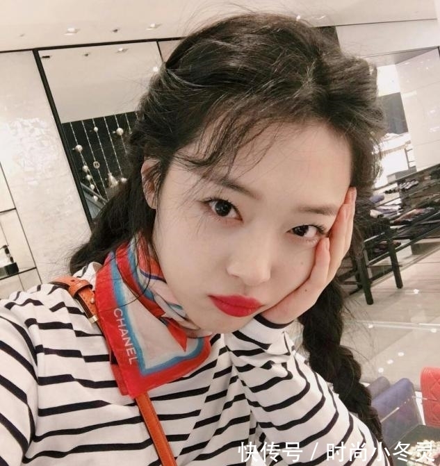 苹果头 脸圆的女生要学会拒绝留中分,难看显脸大,这5种发型才适合你