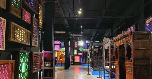 男子|让国人汗颜!美国男子在中国收集10万件古董,开了个博物馆