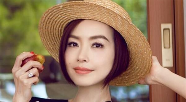 盘点娱乐圈这4位主持人的年薪,孟非pai第二,第一名是他