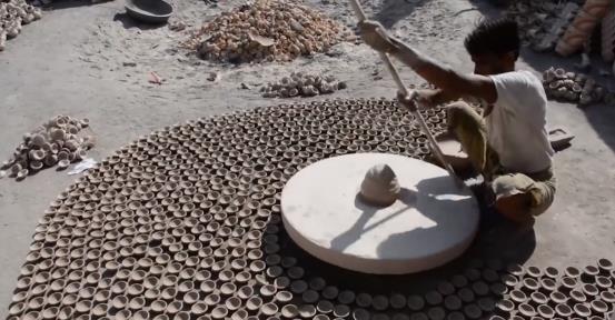 看印度人造碗,终于知道为啥印度是开挂的民族了,忍不住看了又看