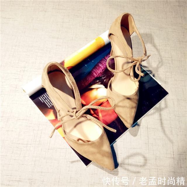 时尚 夏季时尚潮流凉鞋，修饰出女人的完美脚形