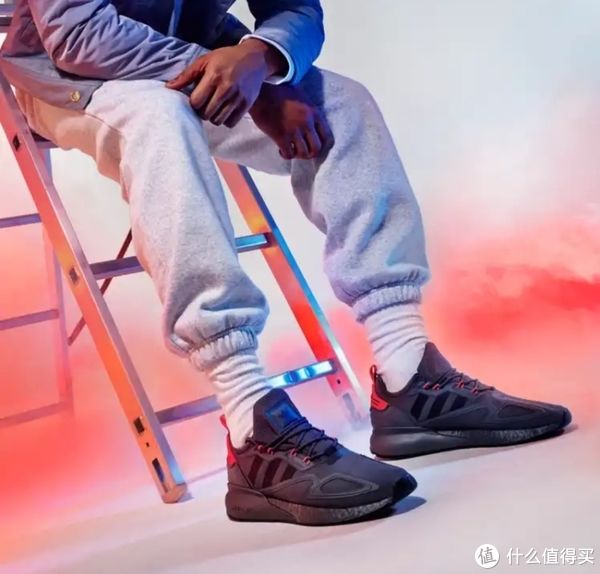 adidas 蜈蚣精的开心时刻！阿迪达斯才是真的神！活动力度真实在！冲！