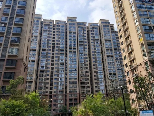 房企|不妙!又一知名企业破产,股权被竞拍!盐城两项目现况曝光