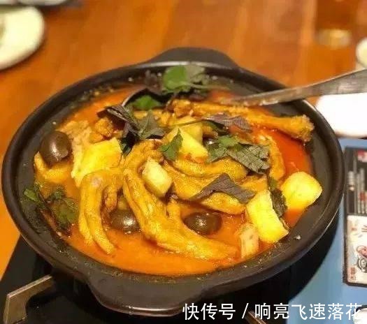 高汤|一边嗦螺一边啃鸭脚,这道够味的下酒菜,你吃过吗!
