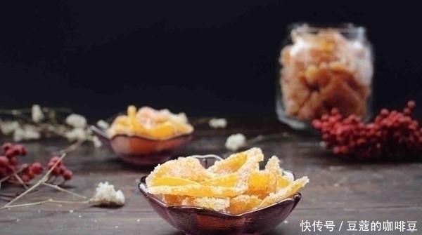 喉咙|嗓子痒总想咳嗽的人,拿它当零食吃,化痰液润喉咙,不懂可惜了