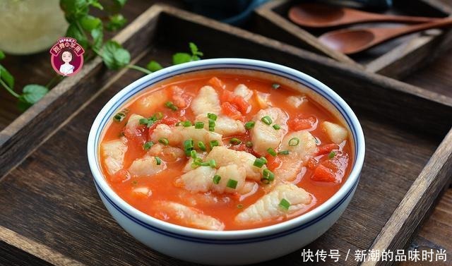  少许|适合立秋后的2道番茄菜，5分钟出锅少油盐，酸爽开胃真养眼