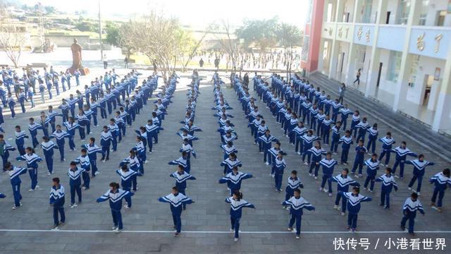 有人提出将汉服作为校服,这是否可行专家动动脑子都知道不行