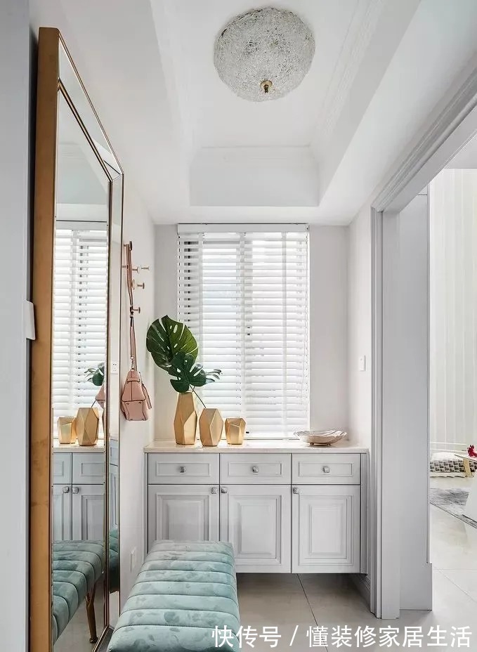 玄关柜|玄关只放鞋柜?落伍了!2022年流行这样设计