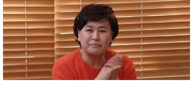 女演员|当女演员们老去时:没什么不可以聊,戏中的情人成了攒钱的饭碗