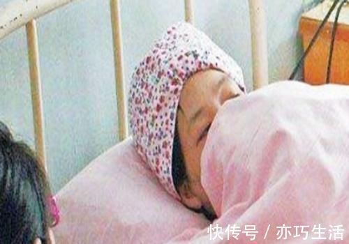 女性|进产房前,产妇悄悄给医生塞“小纸条”,短短四行字让人瞬间落泪