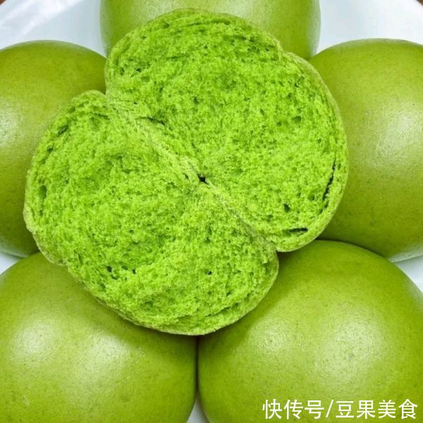 “菠菜馒头”加一物，翠绿松软不变色
