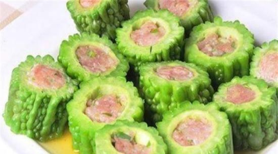 人到中年，多吃以下4种食物，排毒消脂，改善肠胃，滋补身体