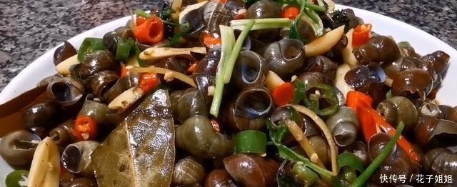 炒菜田螺要掌握这个诀窍,肉质鲜嫩,没有腥味,太好吃了