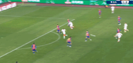 武漢隊(duì)|中超-武漢5-2逆轉(zhuǎn)送青島11連敗 鴨梨趙宏略皆雙響拉斐爾劉云建功