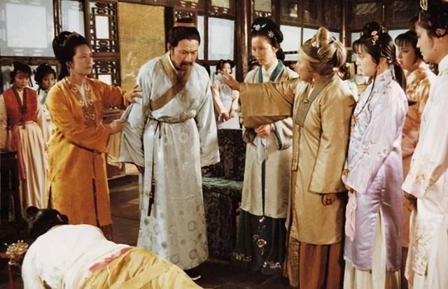 红楼梦|贾政才是红楼梦里面最不“正经”的人,他私底下的行为说明了一切