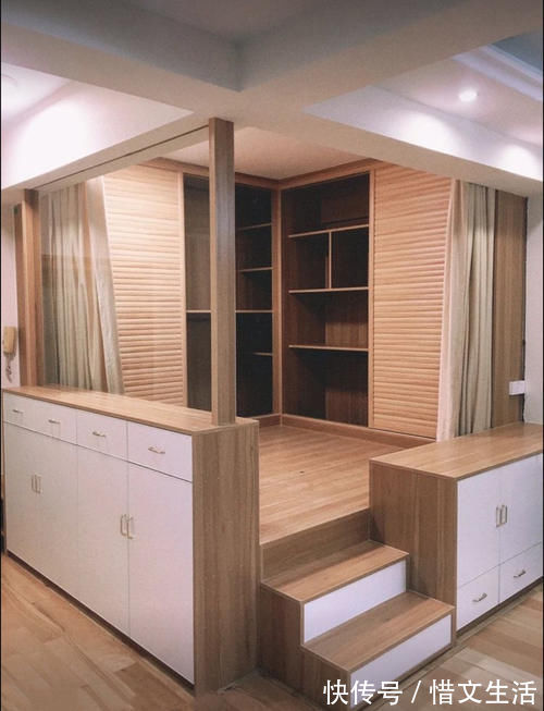 写字台|用四面柜子拼成一间房！不足4㎡的卧室，搞定全屋收纳没压力
