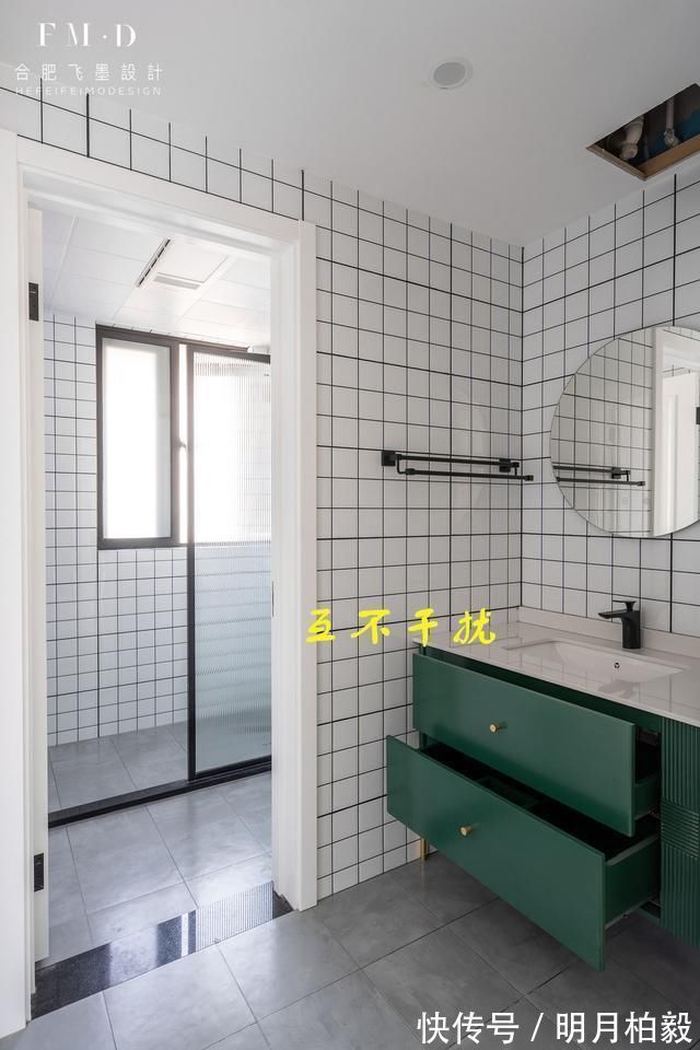 隔断门|这叫有远见,卫生间嫌小将浴室柜外移,小户型干湿分离、干净清爽
