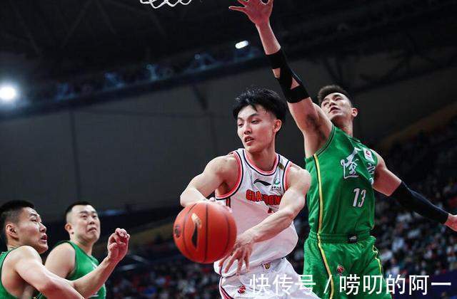新疆|CBA最新积分榜:广东三队齐聚第二梯队,新疆无限接近季后赛区间