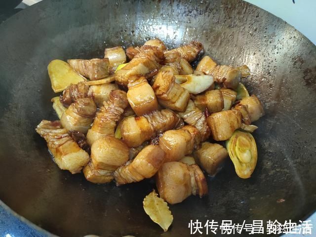 糖色|爷爷做了几十年红烧肉，口感软烂香入味，香料只加这四味即可
