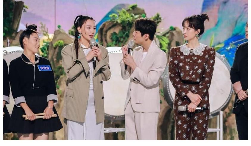 2大卫视打擂台,《快本》变成《你好》后,它还能否独领风骚?