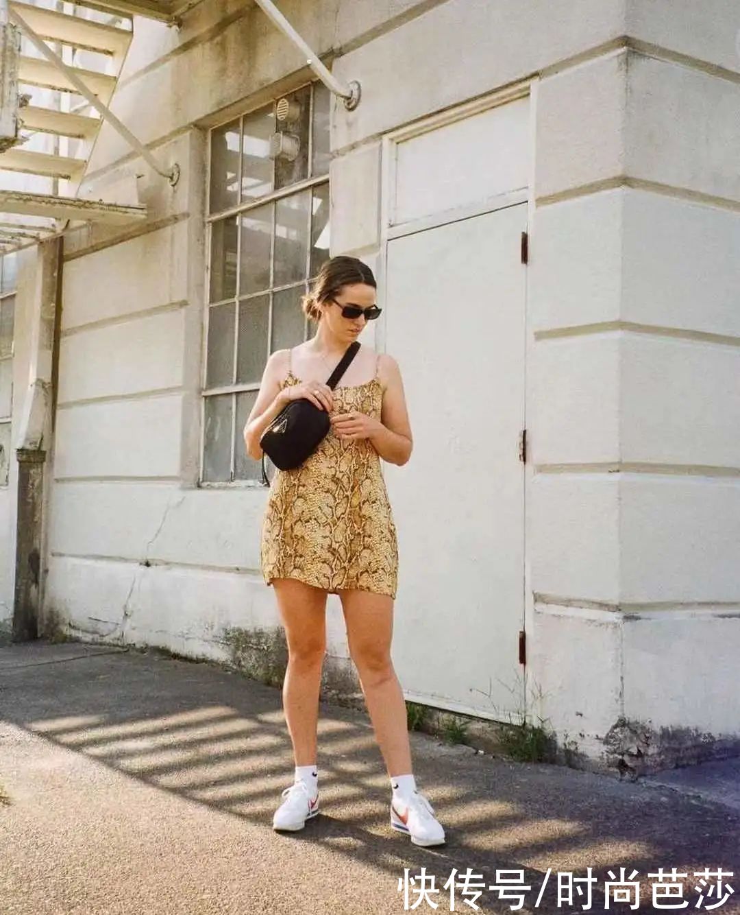 直筒裤|不同腿型的女孩，如何挑到适合自己的裤子？