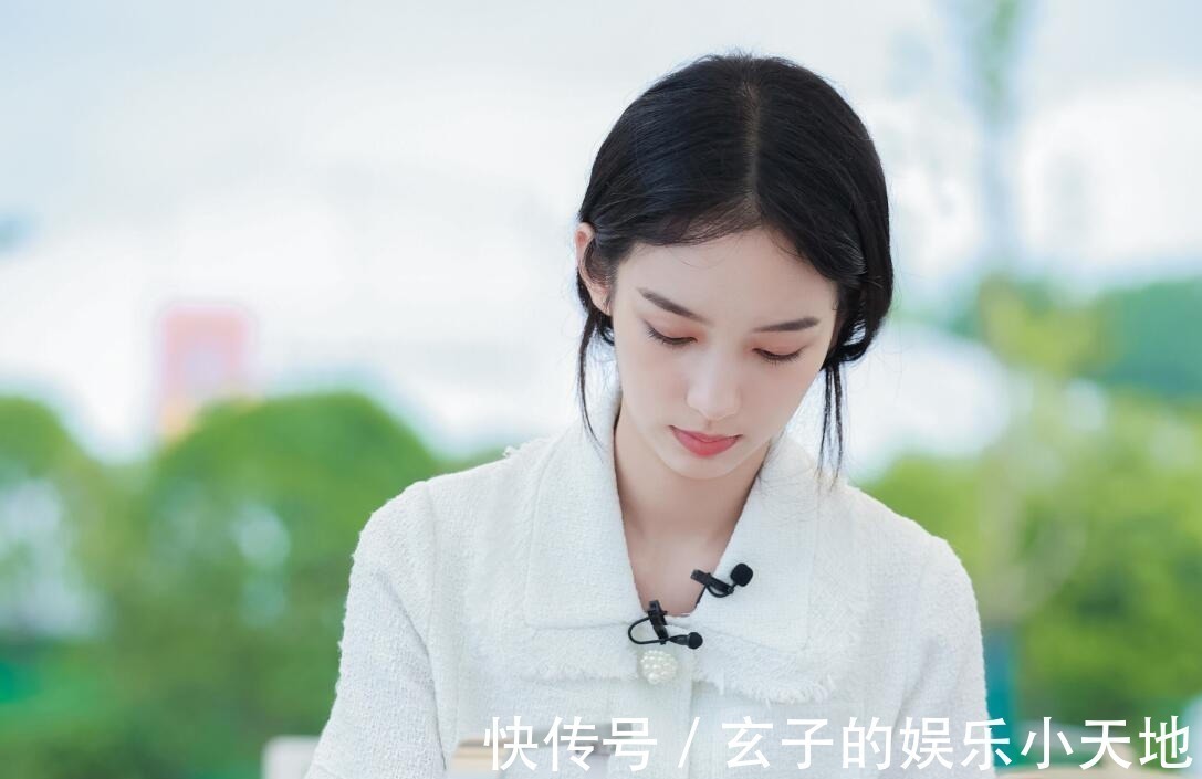 宁静和黄晓明爆发了矛盾，全网都心疼黄晓明，我倒觉得宁静更可怜