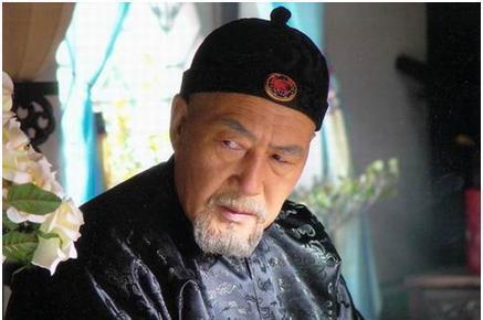 得罪|被雍正夸上天,让乾隆不待见,重臣张廷玉为何得罪乾隆爷