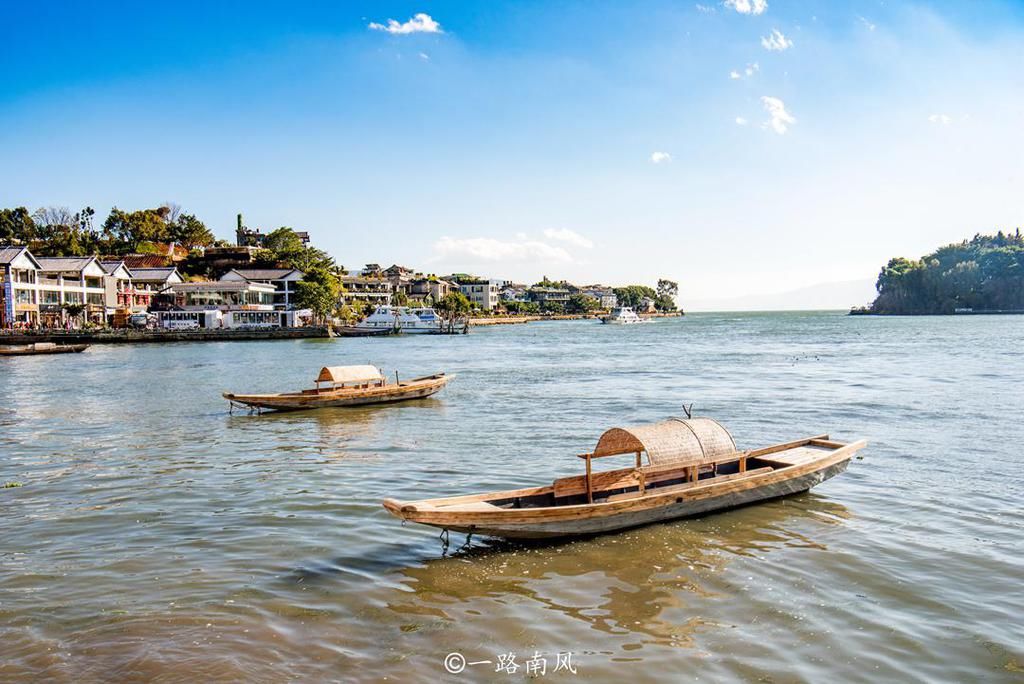 适合冬天旅行养老的城市，三亚人气旺，大理诗情画意，我都想去了