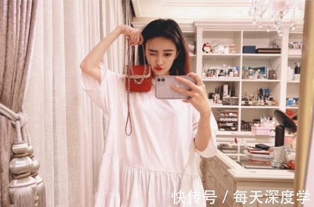 蕾丝|徐璐穿搭太完美,牛油果西装配长靴大秀“漫画腿”,妥妥的时髦精!