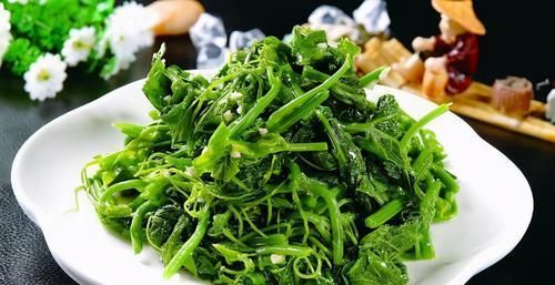 聪明女性都在吃3种食物，美容养生、延缓衰老，身体棒棒哒！