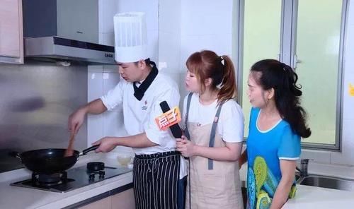 米饭|你知道吗?会“跳”的酱油炒饭才好吃!