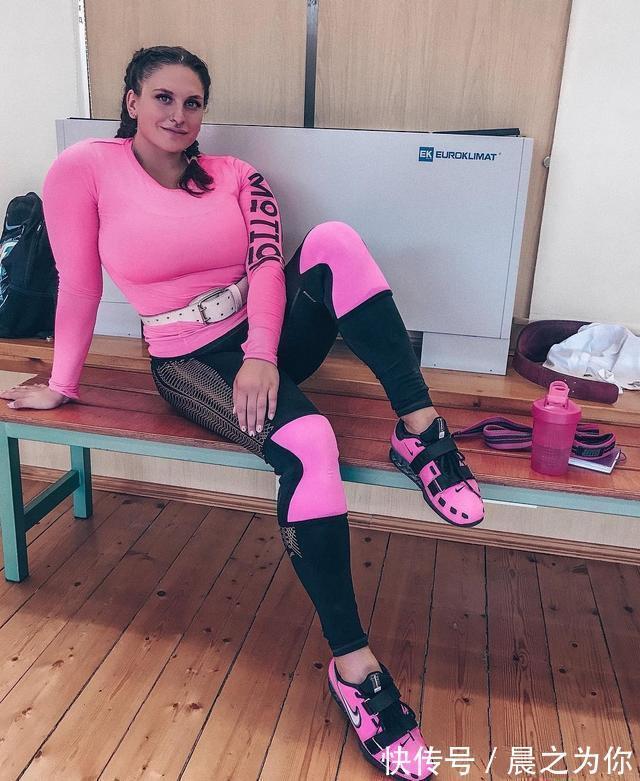 健身|俄罗斯大码健身达人,曾为奥运会举重冠军,凹凸身材曲线感十足