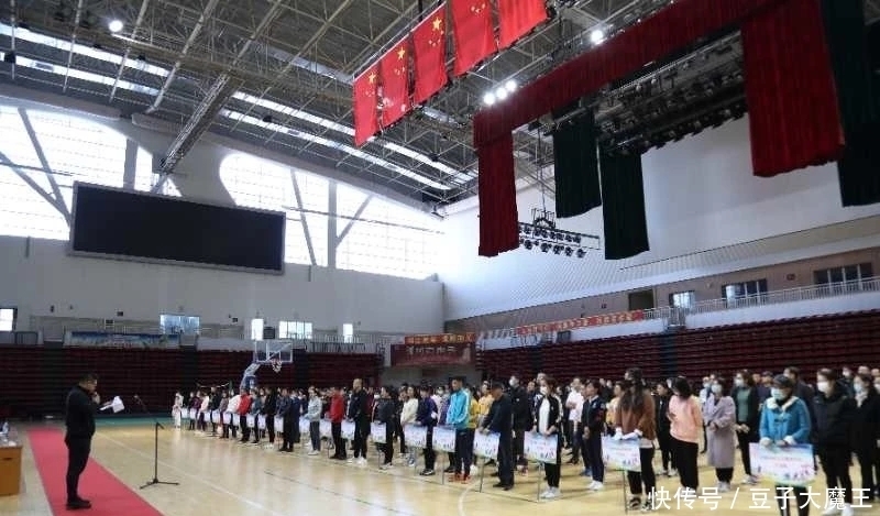团体|加区直属机关工委举办第二届初心永在团结向上团体趣味运动会