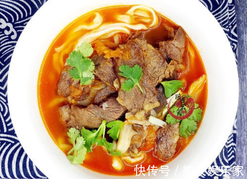 绝活|煮面条，万万不要水开下锅，煮面师傅透漏绝活，出锅劲道爽滑不坨