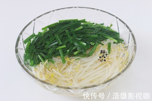 绿豆芽|夏天来了，凉拌菜最受欢迎，教你一道百吃不厌的凉菜，吃着超过瘾