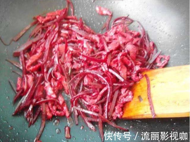 女性朋友|女人宁可少吃点肉,也不要错过此菜,补血又养颜,肌肤像冻龄