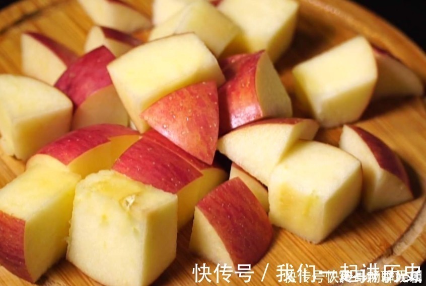 好处|每天坚持煮个苹果吃,不到两个星期,2大好处会悄悄降临