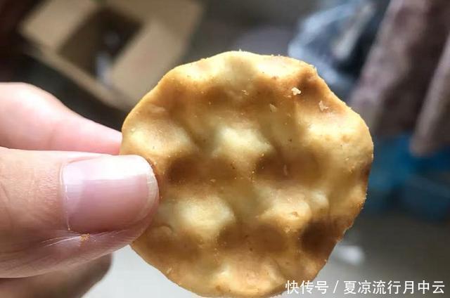 零食|李佳琦推爆的5款零食,明明很火却是平价,网友好吃不贵,点赞