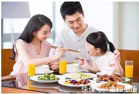 营养均衡|积食耽误孩子长身高?宝妈学会这4招,宝宝身体好长大个