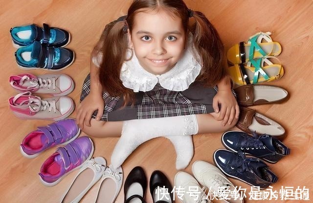 衣服|给孩子买衣服要买大一码，明年接着穿“三大四正好”原则要牢记！