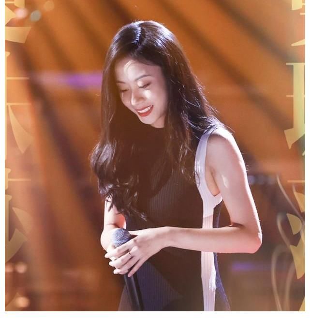 王靖雯|2021《好声音》首播失利,收视排名显尴尬,六名学员都是回锅肉